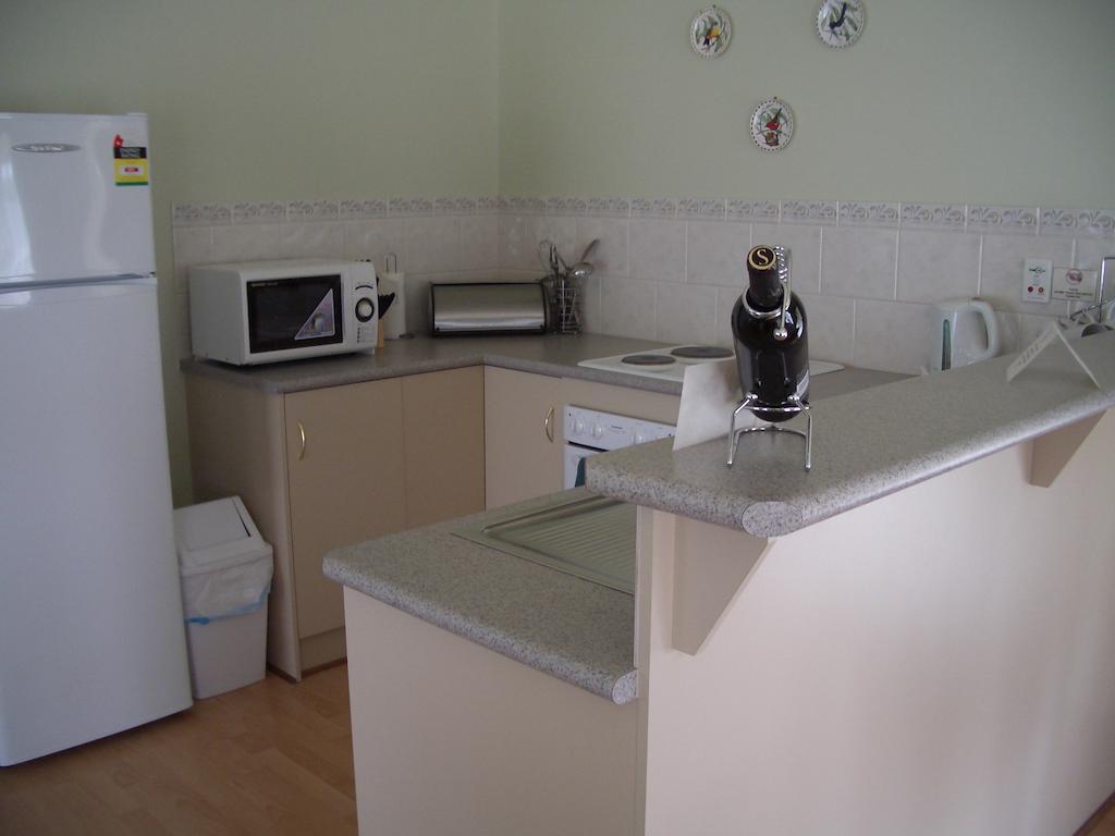 Carolynnes Cottages 나라쿠르테 객실 사진
